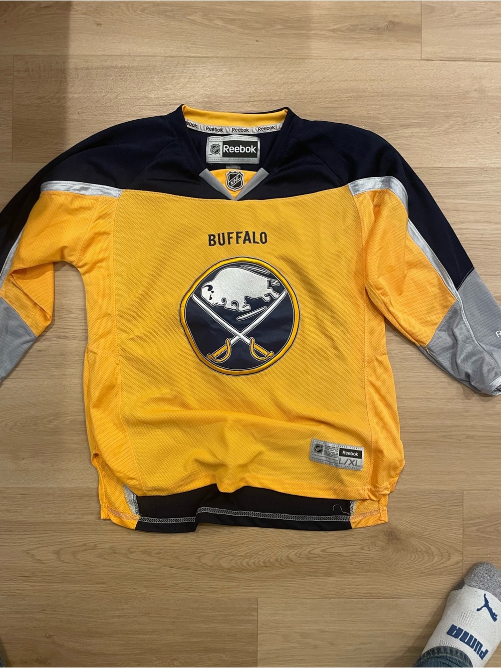 Buffalo Sabres Youth Jersey XL